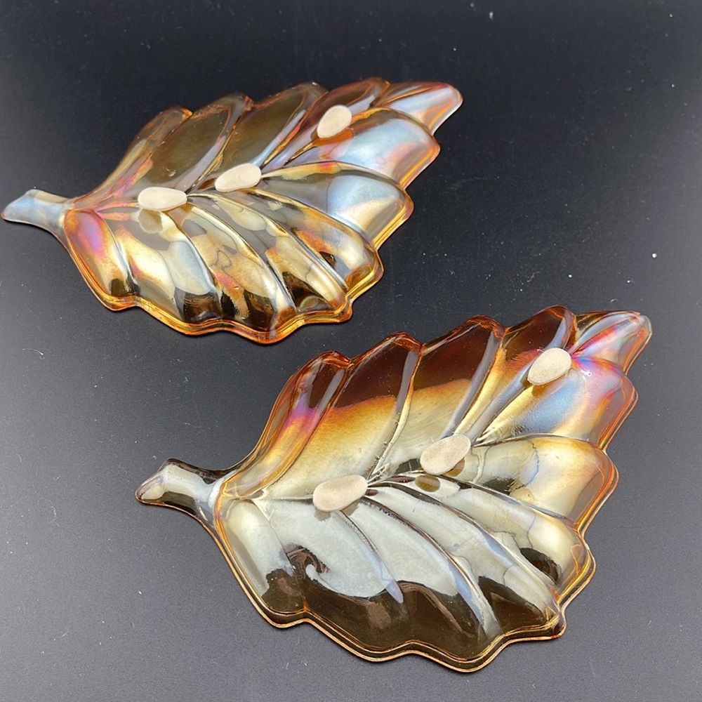 Vintage Carnival Glass Decorative Leaf Set of 2 - Picture 3 of 3